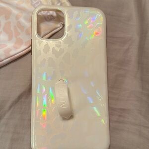 Loopy brand iPhone 11 case.